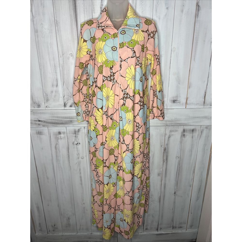 Vintage Leonora Retro Floral 100% Nylon Half Zip Robe Pocket Long Sleeve USA‎ S